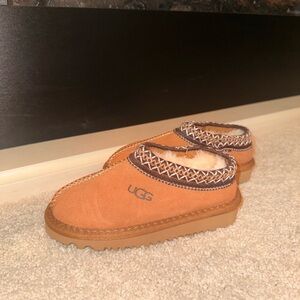 UGG Tan Shearling Slip-Ons Toddler Sz 10